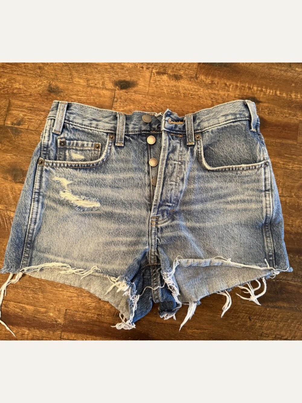 Women's Light Wash Distressed Denim Shorts Raw Hem - Size 4